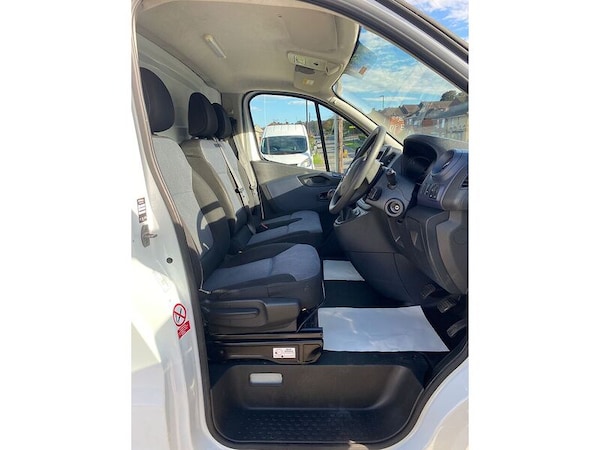 Used Vauxhall Vivaro 2018 for sale - 76206692: Photo 26