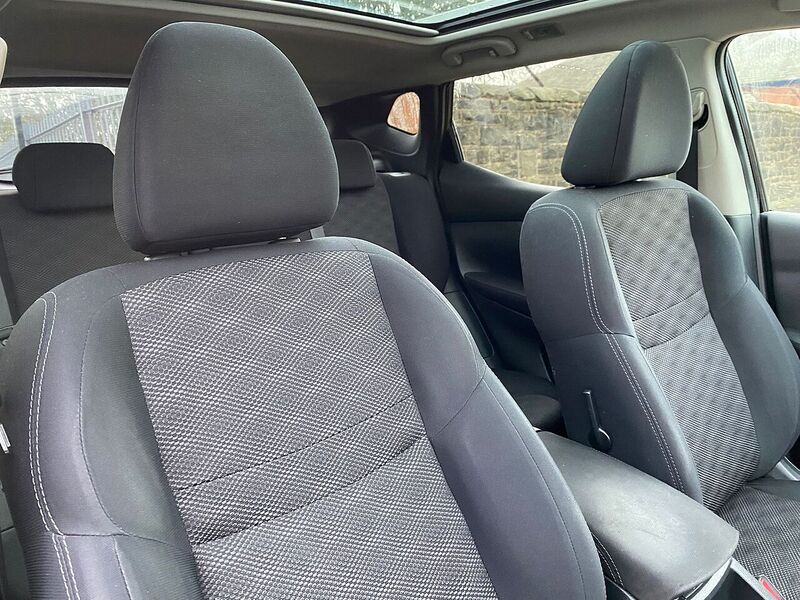 Used Nissan Qashqai 2015 for sale - 77324433: Photo 14