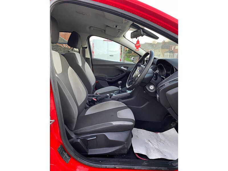 Used Ford Focus 2013 for sale - 76612641: Photo 28