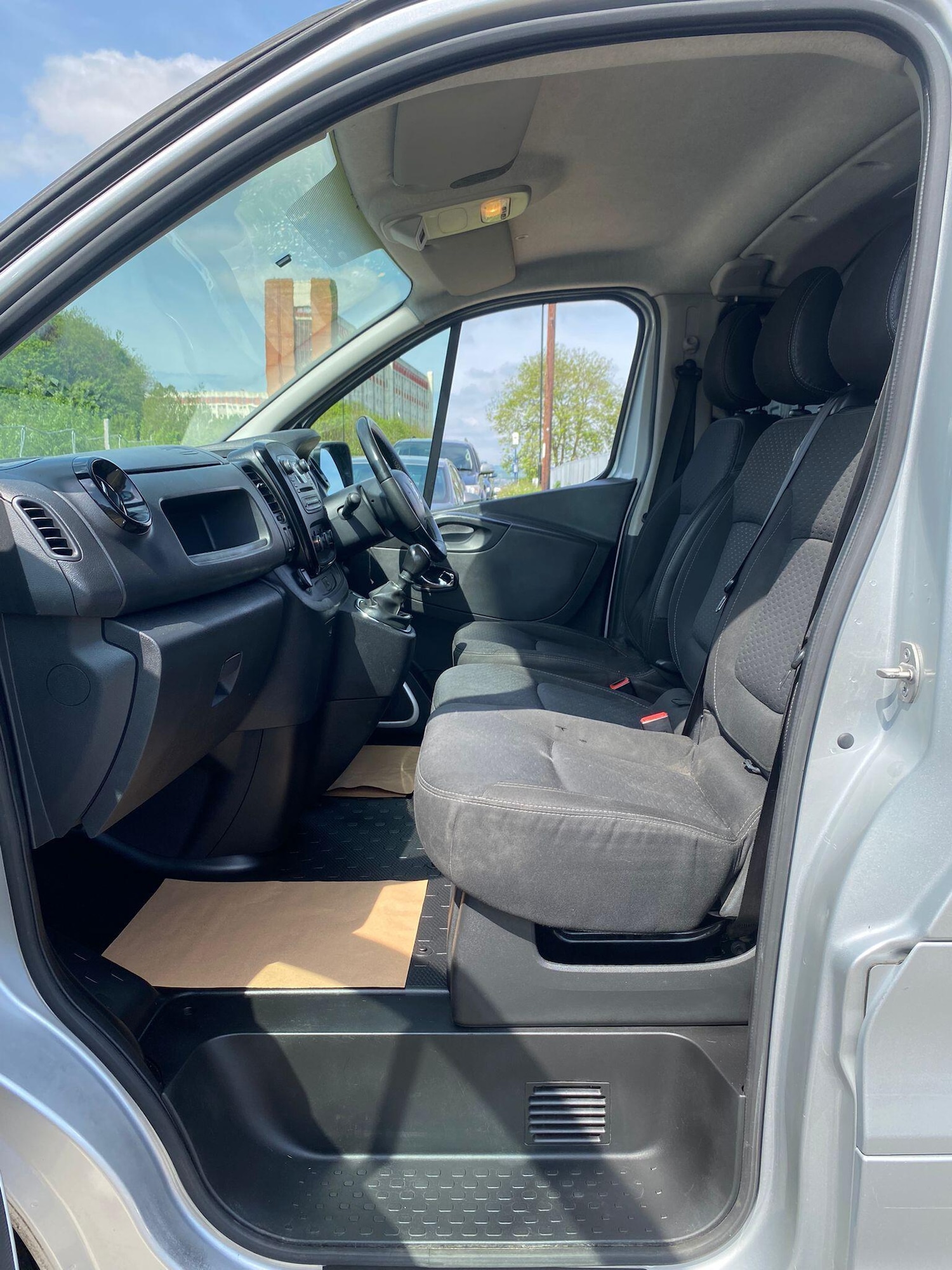 Vehicle 28