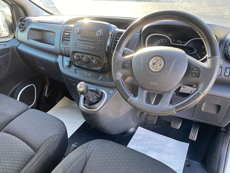 Used Vauxhall Vivaro 2016 for sale - 76682359: Photo 15