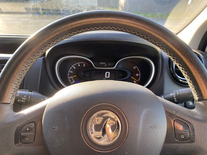 Used Vauxhall Vivaro 2016 for sale - 76682359: Photo 16