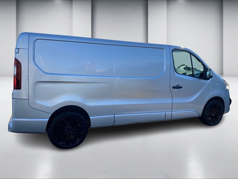 Used Vauxhall Vivaro 2016 for sale - 76682359: Photo 5