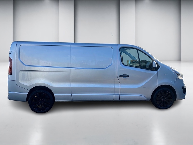 Used Vauxhall Vivaro 2016 for sale - 76682359: Photo 6
