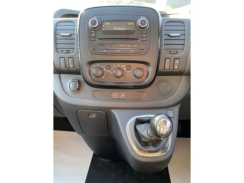 Used Vauxhall Vivaro 2019 for sale - 76413314: Photo 20