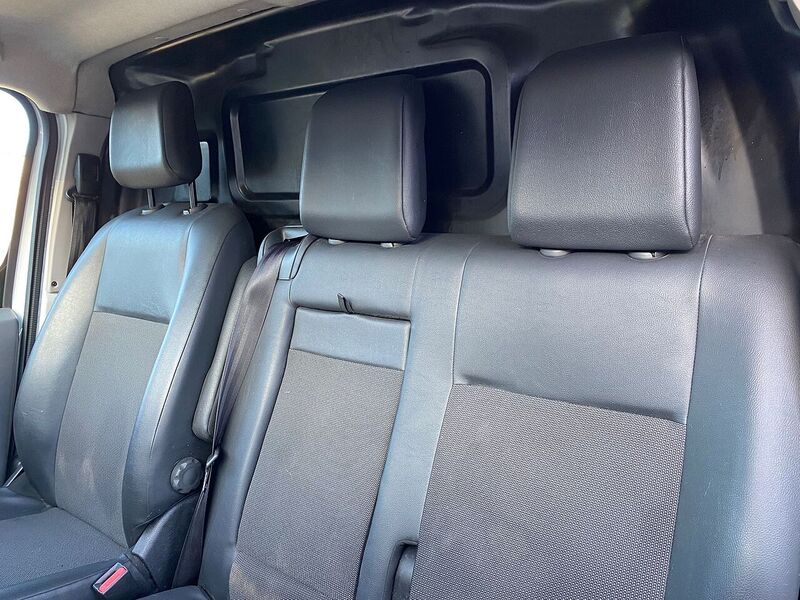 Used Vauxhall Vivaro 2019 for sale - 77303152: Photo 16