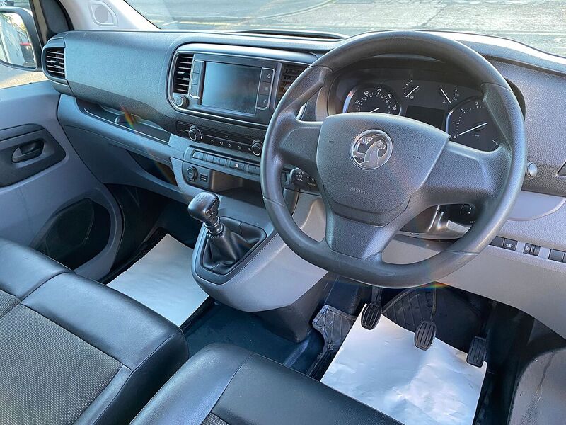 Used Vauxhall Vivaro 2019 for sale - 77303152: Photo 17