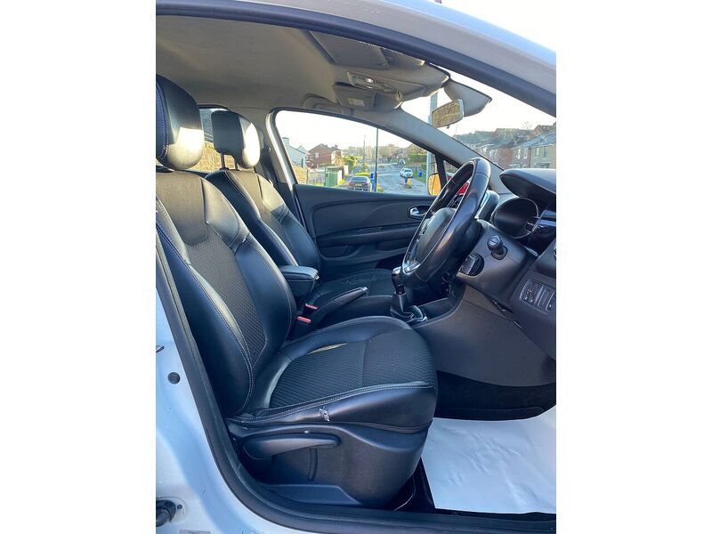 Used Renault Clio 2017 for sale - 77003333: Photo 26