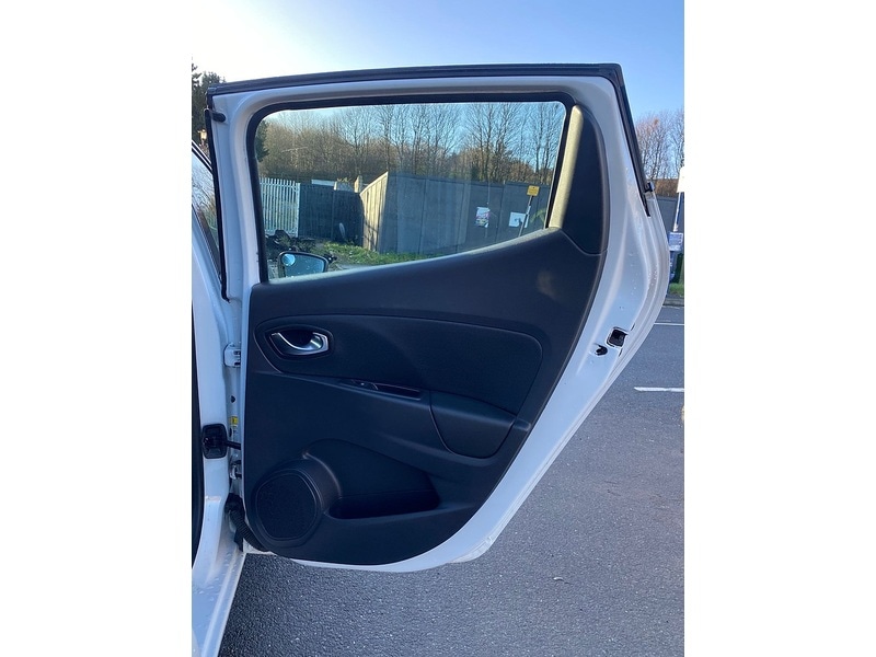 Used Renault Clio 2017 for sale - 77003333: Photo 28