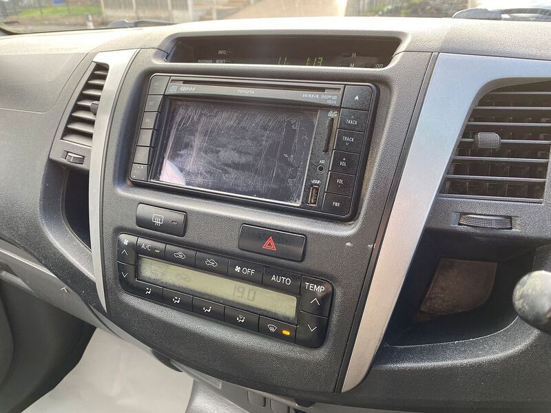 Used Toyota Hilux 2011 for sale - 76547369: Photo 14