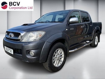 Used Toyota Hilux 2011 for sale - 76547369: Photo