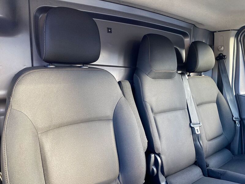 Used Renault Trafic 2017 for sale - 76798888: Photo 14