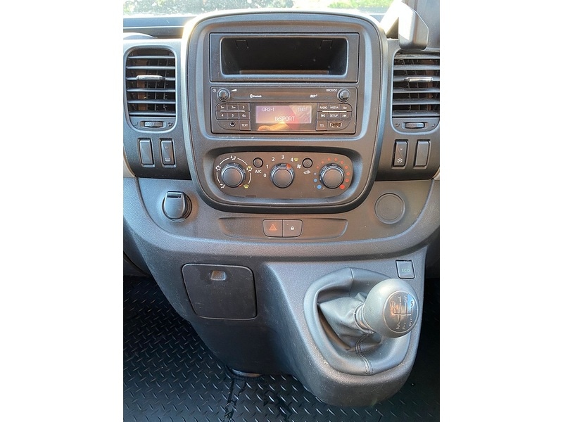 Used Renault Trafic 2017 for sale - 76798888: Photo 19