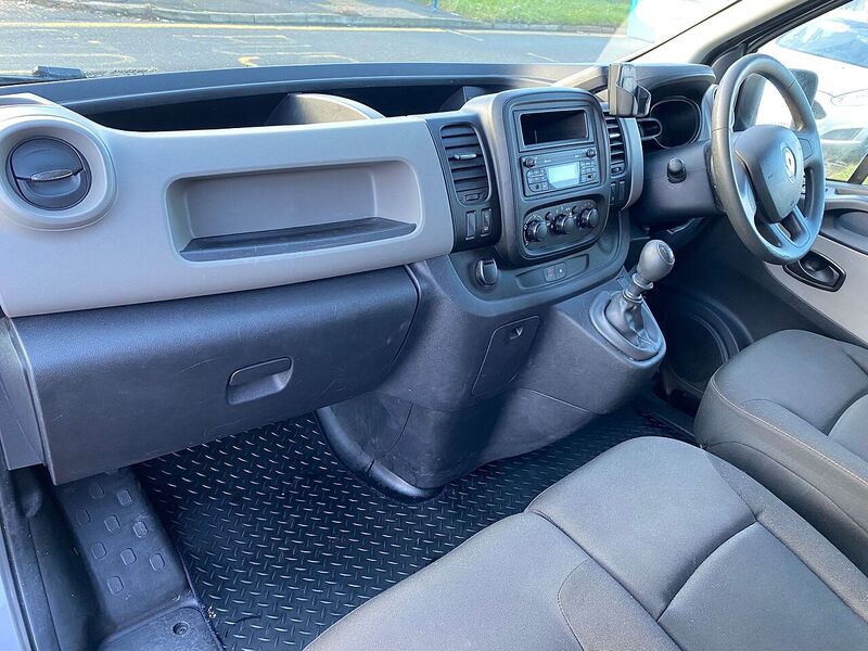 Used Renault Trafic 2017 for sale - 76798888: Photo 20