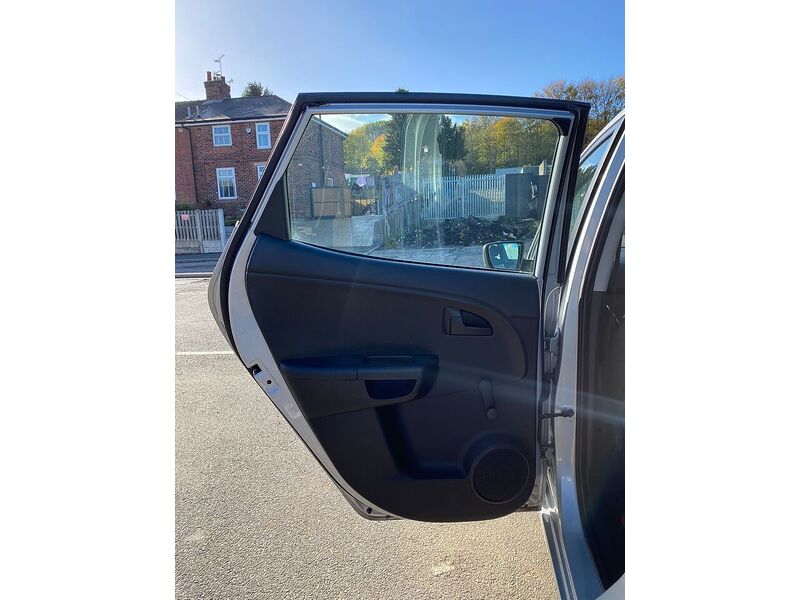 Used Kia Venga 2010 for sale - 76413318: Photo 29