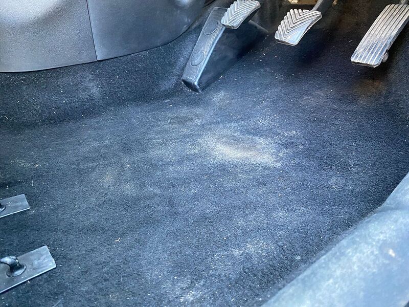 Used Kia Venga 2010 for sale - 76413318: Photo 33