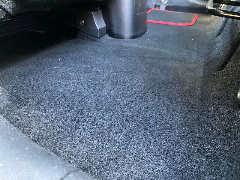 Used Kia Venga 2010 for sale - 76413318: Photo 36