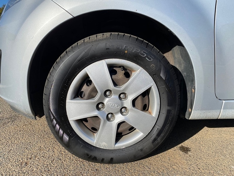 Used Kia Venga 2010 for sale - 76413318: Photo 37