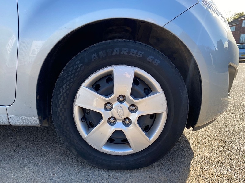 Used Kia Venga 2010 for sale - 76413318: Photo 40