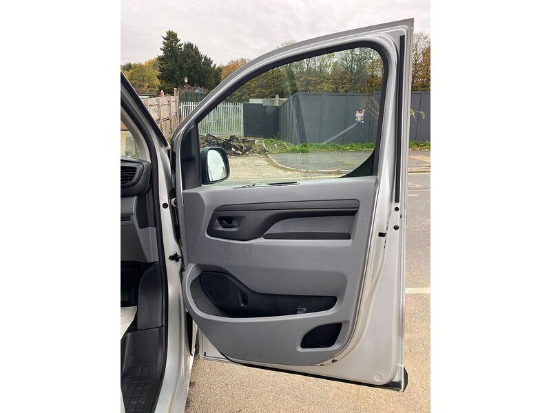 Used Peugeot Expert 2019 for sale - 76454845: Photo 24