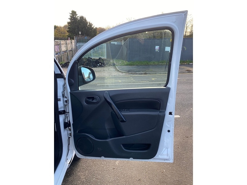 Used Renault Kangoo for sale - 76707320: Photo 21