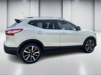 Used Nissan Qashqai 2014 for sale - 75757326: Photo