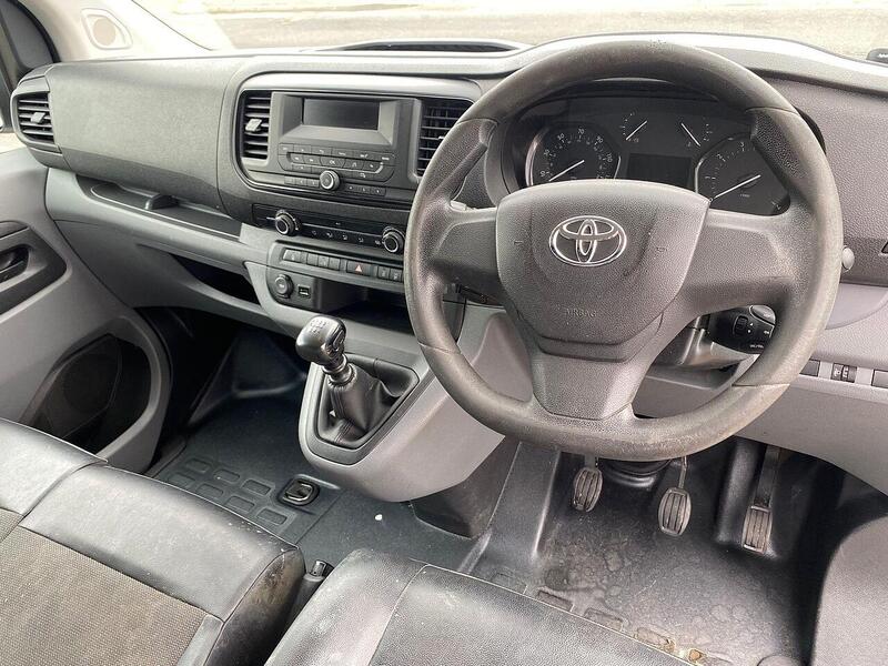 Used Toyota ProAce 2017 for sale - 76542881: Photo 17