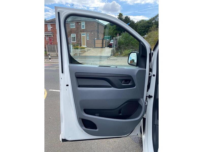 Used Toyota ProAce 2017 for sale - 76542881: Photo 23