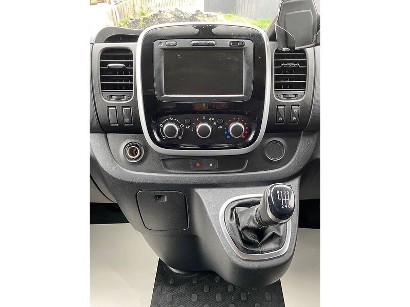 Used Renault Trafic 2020 for sale - 76982536: Photo 19