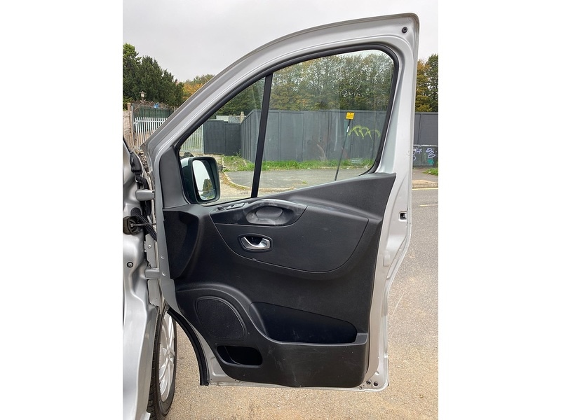 Used Renault Trafic 2020 for sale - 76982536: Photo 22