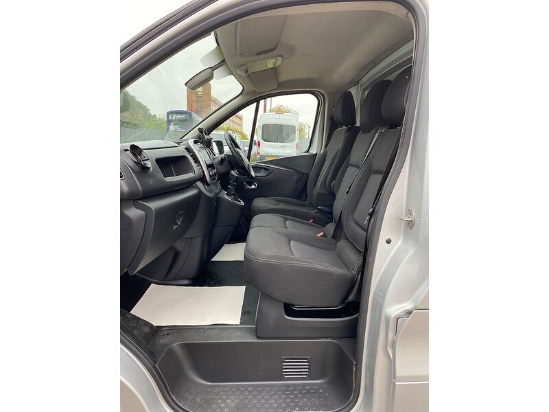 Used Renault Trafic 2020 for sale - 76982536: Photo 23