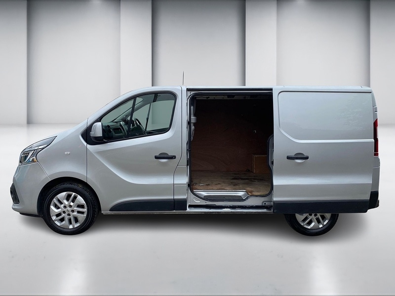 Used Renault Trafic 2020 for sale - 76982536: Photo 9