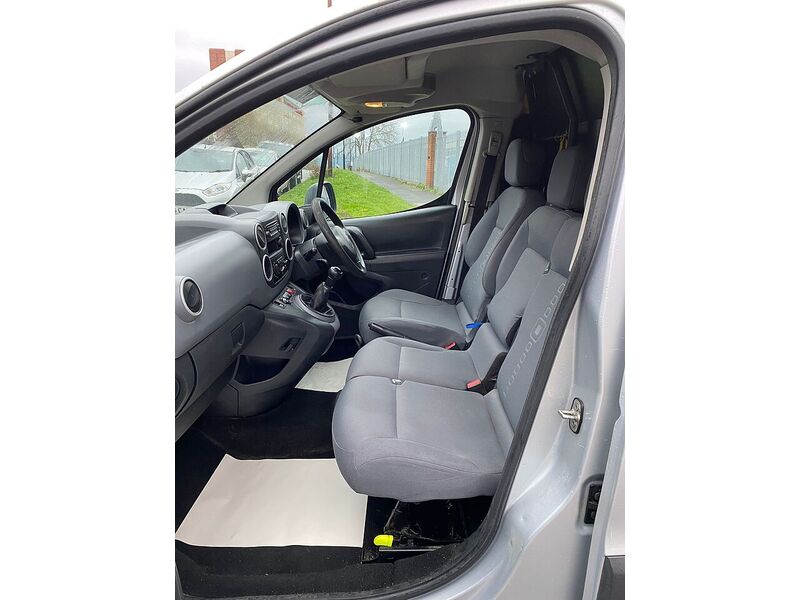 Used Citroen Berlingo 2012 for sale - 76982577: Photo 22