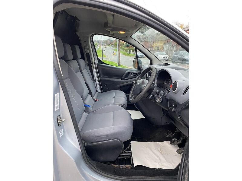 Used Citroen Berlingo 2012 for sale - 76982577: Photo 23