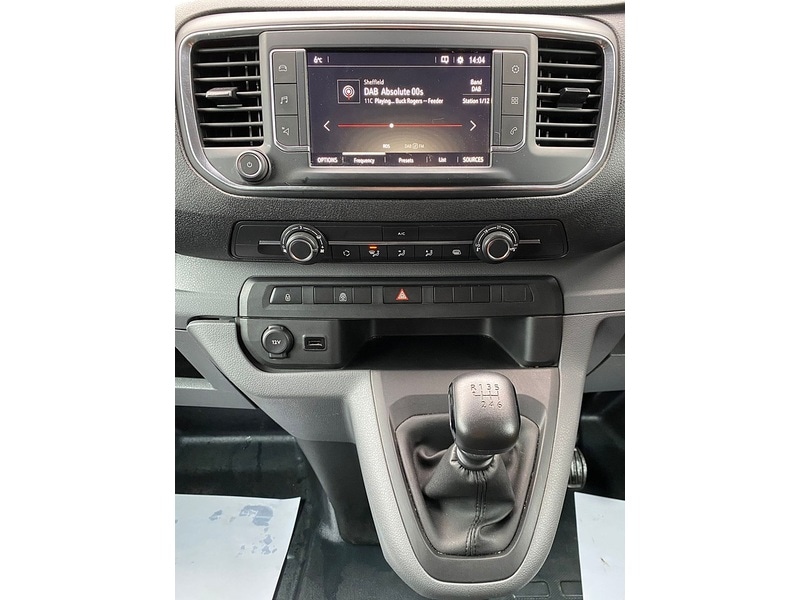 Used Vauxhall Vivaro 2019 for sale - 77324440: Photo 18