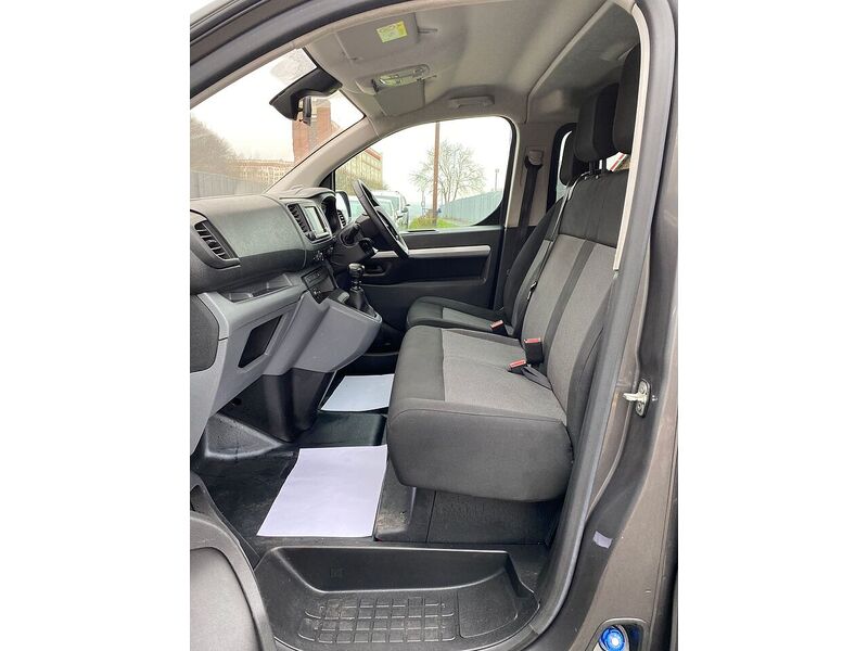 Used Vauxhall Vivaro 2019 for sale - 77324440: Photo 30