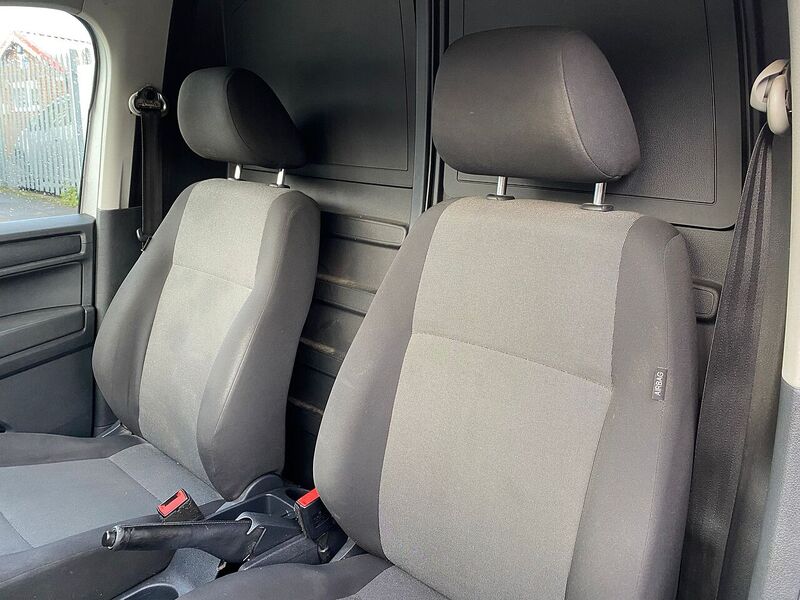 Used Volkswagen Caddy Maxi 2017 for sale - 77172717: Photo 16