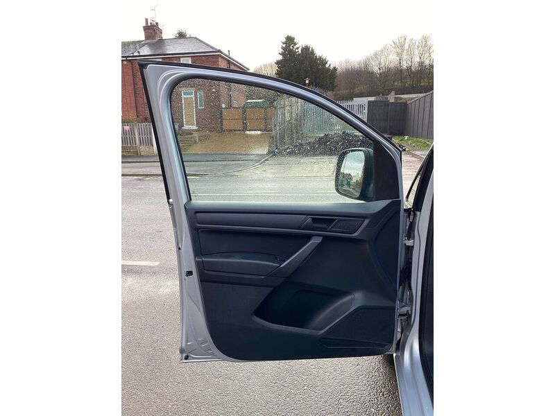 Used Volkswagen Caddy Maxi 2017 for sale - 77172717: Photo 23