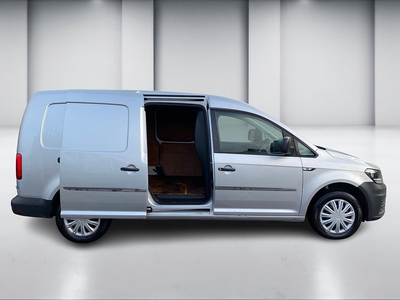 Used Volkswagen Caddy Maxi 2017 for sale - 77172717: Photo 8