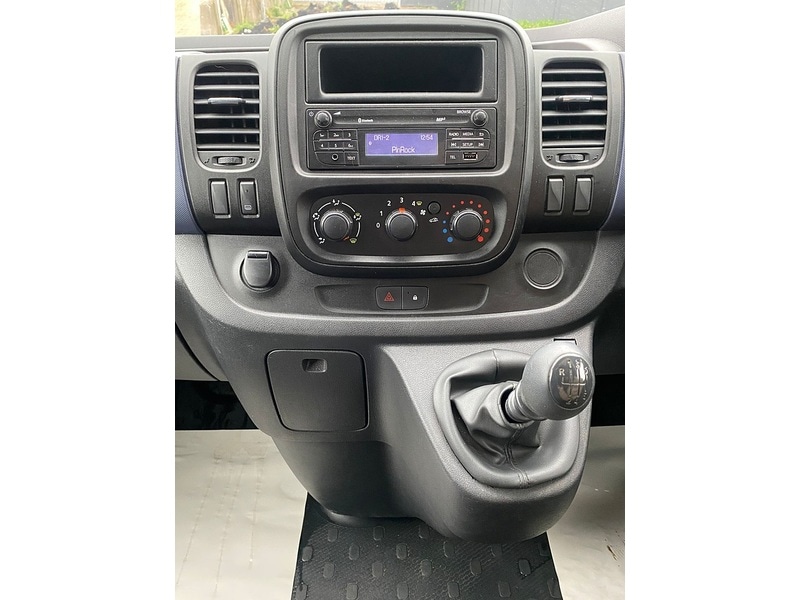 Used Vauxhall Vivaro 2017 for sale - 76808344: Photo 17