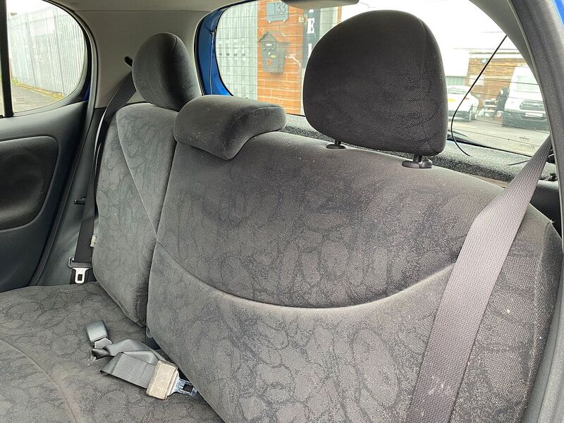 Used Toyota Yaris 2002 for sale - 76707327: Photo 24