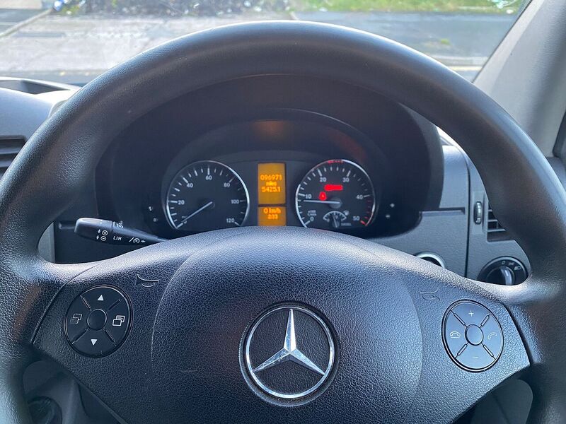 Used Mercedes-Benz Sprinter 2015 for sale - 76982579: Photo 16