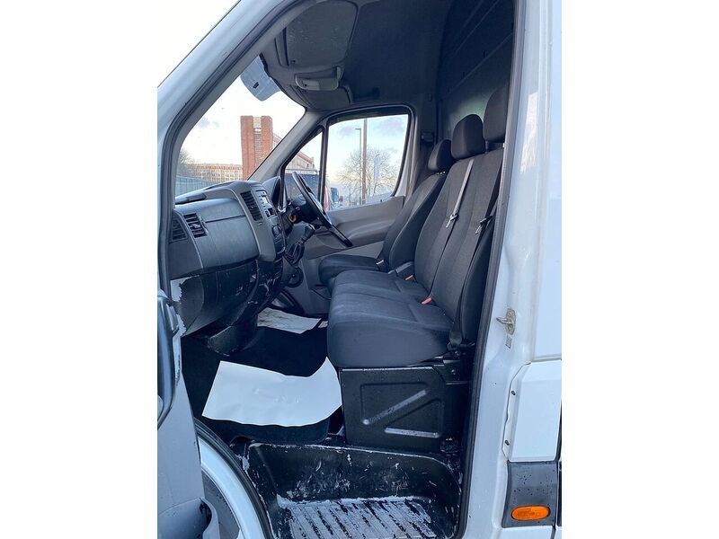 Used Mercedes-Benz Sprinter 2015 for sale - 76982579: Photo 23