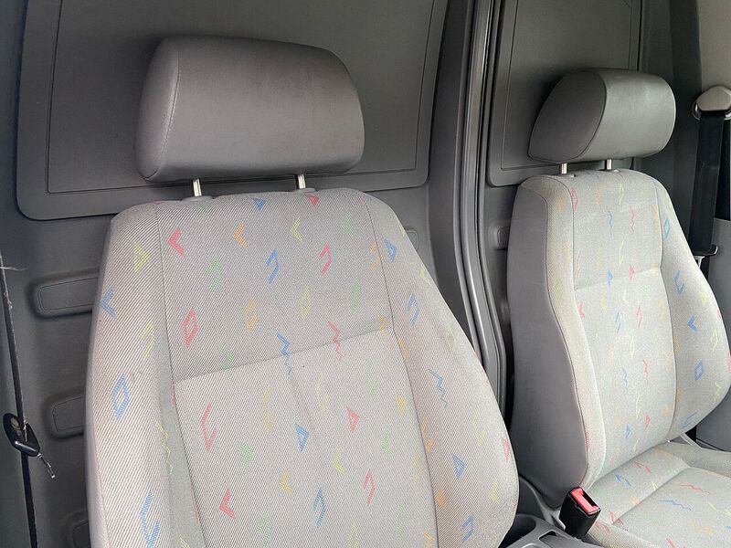 Used Volkswagen Caddy Maxi 2010 for sale - 76707324: Photo 15