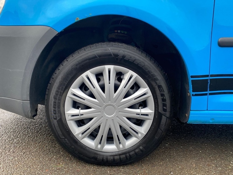 Used Volkswagen Caddy Maxi 2010 for sale - 76707324: Photo 28