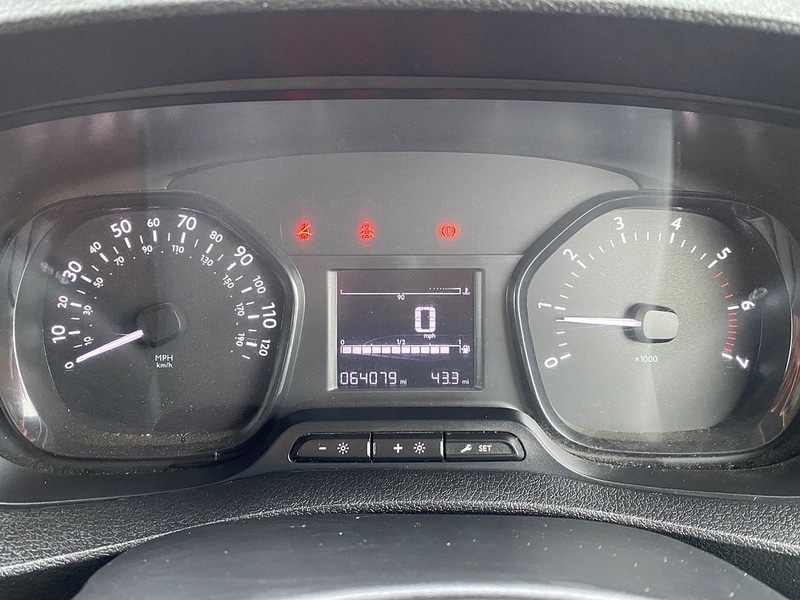 Used Peugeot Expert 2019 for sale - 77490658: Photo 19