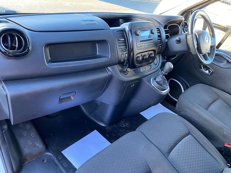 Used Vauxhall Vivaro 2018 for sale - 77107291: Photo 18