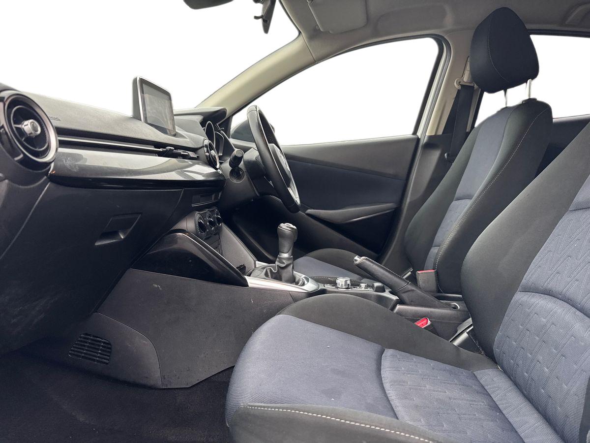 Used Mazda Mazda2 2016 for sale - 77855719: Photo 10