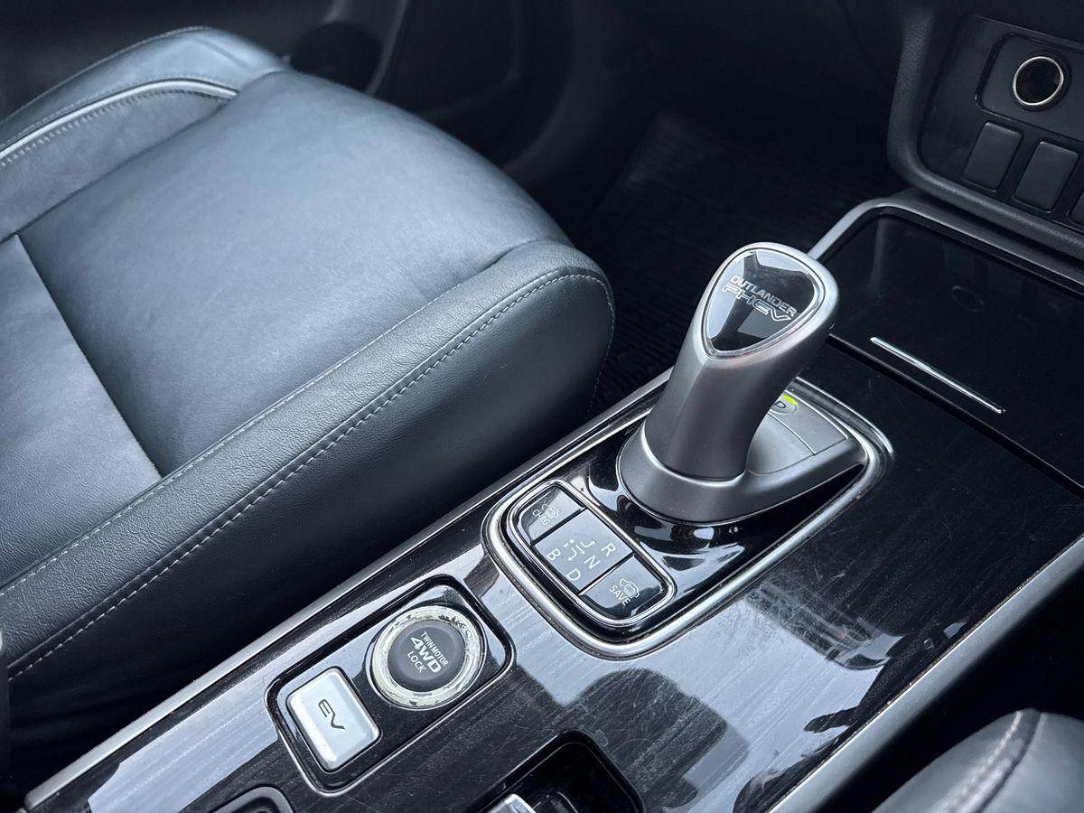 Used Mitsubishi Outlander 2017 for sale - 77010220: Photo 19