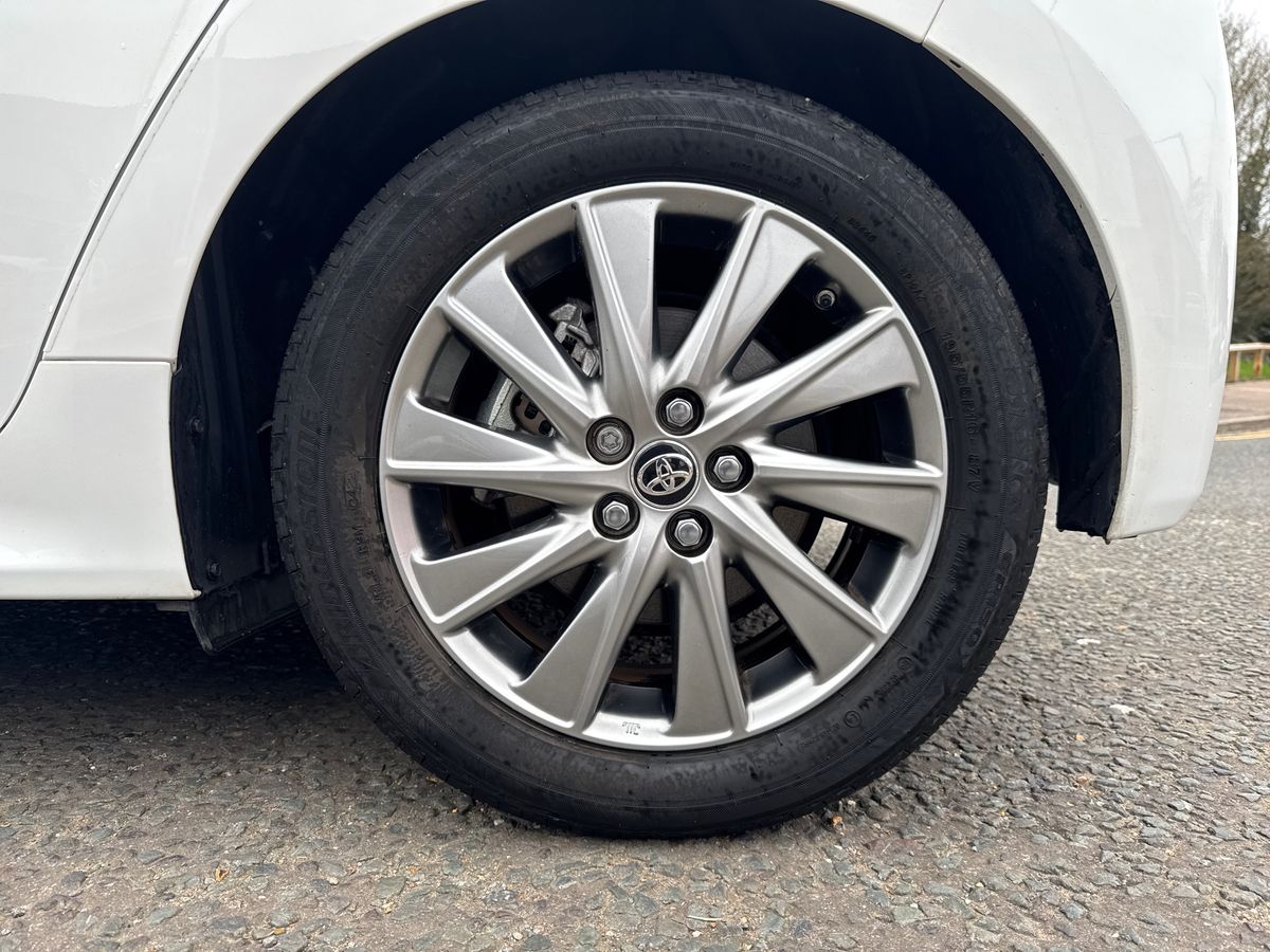 Used Toyota Yaris 2023 for sale - 77786103: Photo 9